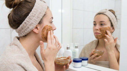 Льняная маска для лица: правда ли семена льна заменят ботокс