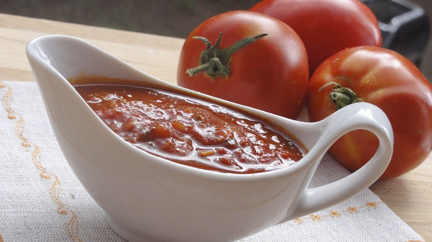 Консервированный томатный соус